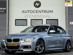 BMW 3-serie - 330e High Executive 3X M-SPORT SCHUIFDAK/CARPLAY/LEDER/NAP