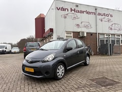Toyota Aygo - 1.0 VVT-i Now