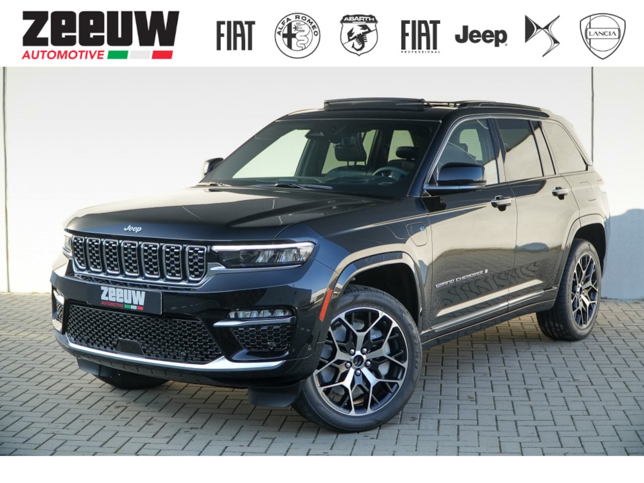 Jeep Grand Cherokee - Summit Reserve 4xe 380 PK | Leder | Pan dak | 21" - AutoWereld.nl