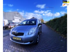 Toyota Yaris - 1.3 VVTi Terra