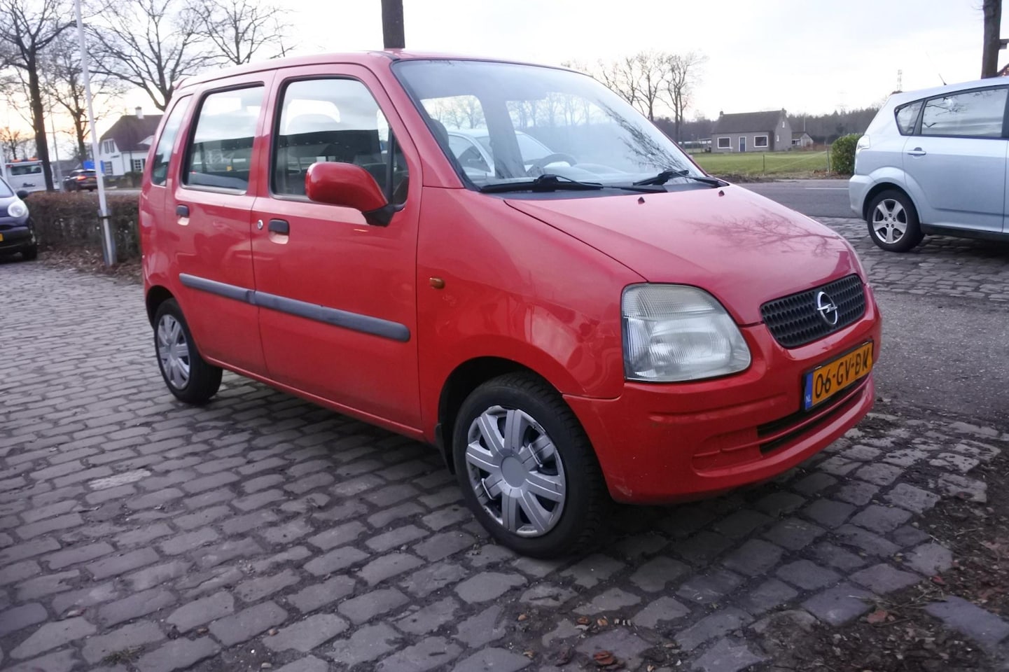 Opel Agila - 1.2-16V Comfort apk 1-9-2026 5 drs 209 dkm - AutoWereld.nl