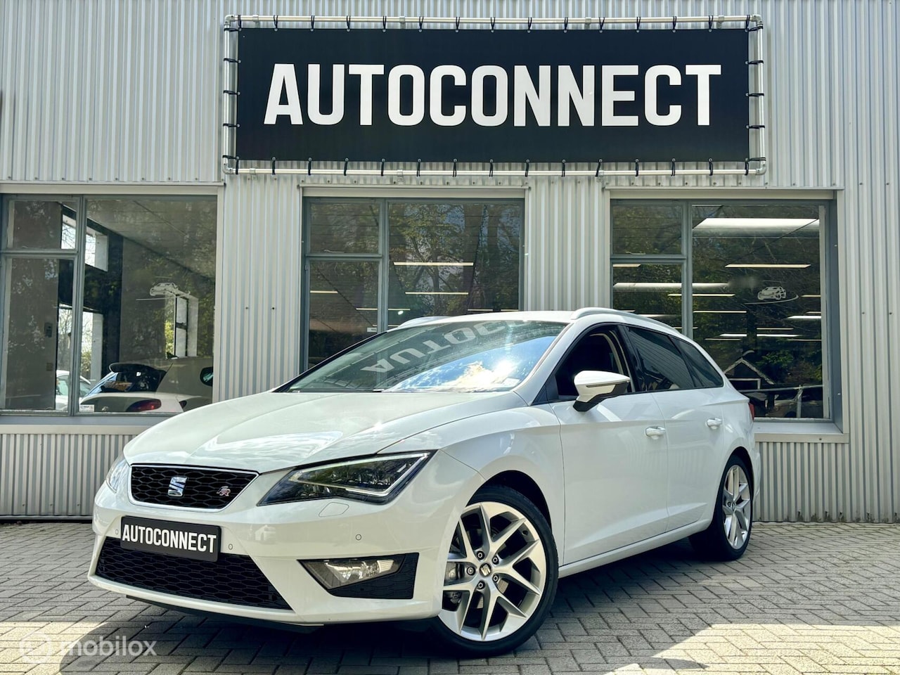 SEAT Leon ST - 1.4 TSI FR. NAVI, CRUISE, XENON, STOELVERWARMING. - AutoWereld.nl
