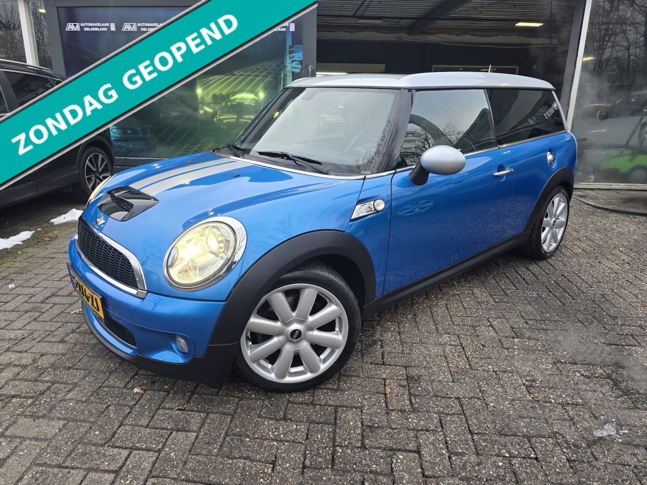 MINI Clubman - Mini 1.6 Cooper S | AUTOMAAT | PANO DAK | 12MND GARANTIE | NW KETTING | LEDER | CRUISE | - AutoWereld.nl