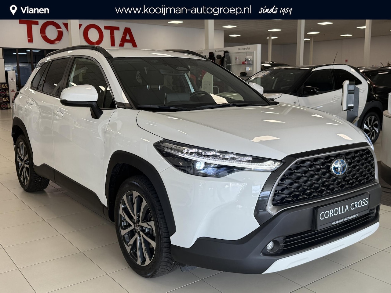 Toyota Corolla Cross - Hybrid 140 Dynamic + All season banden, zeer nette auto, slechts 14000 km! garantie tm 203 - AutoWereld.nl