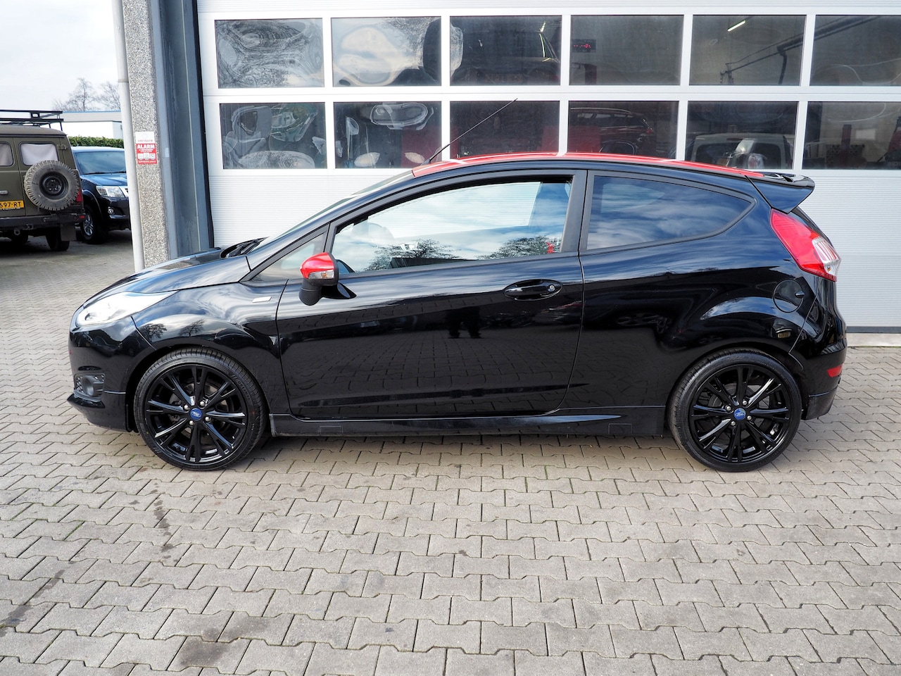 Ford Fiesta - 1.0 140PK Black Edition NW MOTOR! CLIMA NAVI