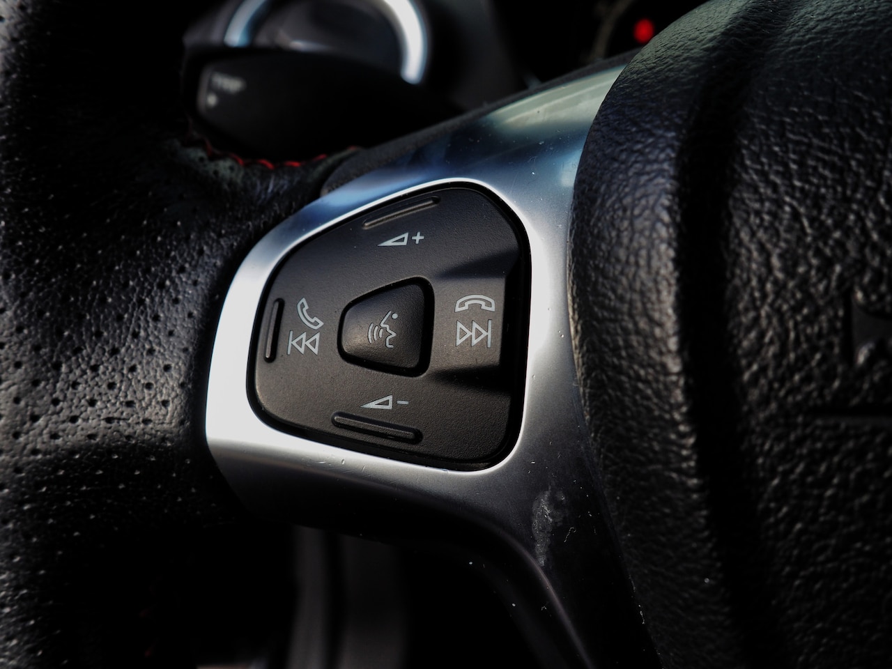 Ford Fiesta - 1.0 140PK Black Edition NW MOTOR! CLIMA NAVI