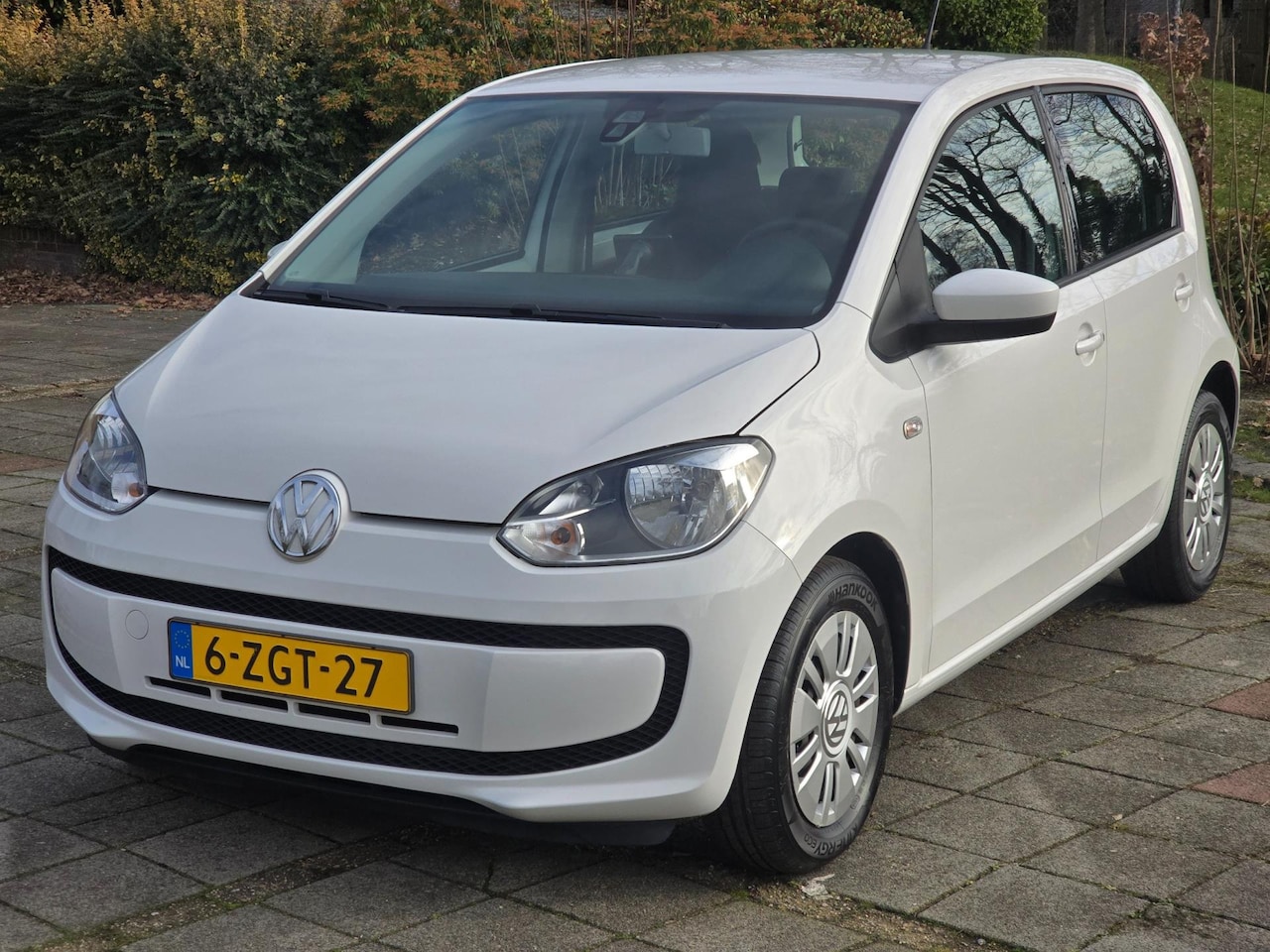 Volkswagen Up! - 1.0 move up! BlueMotion APK/AIRCO/NAP - AutoWereld.nl