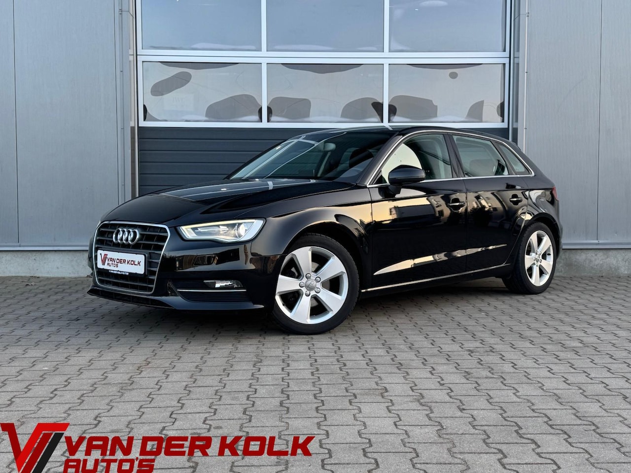 Audi A3 Sportback - 1.4 TFSI Ambiente Pro Line Plus 1.4 TFSI Ambiente Pro Line plus - AutoWereld.nl