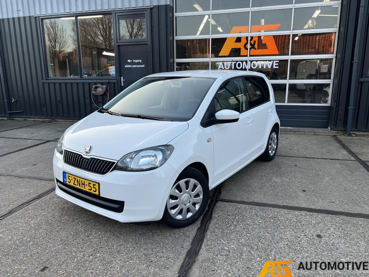 Skoda Citigo - 1.0 5DRS Wit 2015 | Airco | Cruise | - AutoWereld.nl