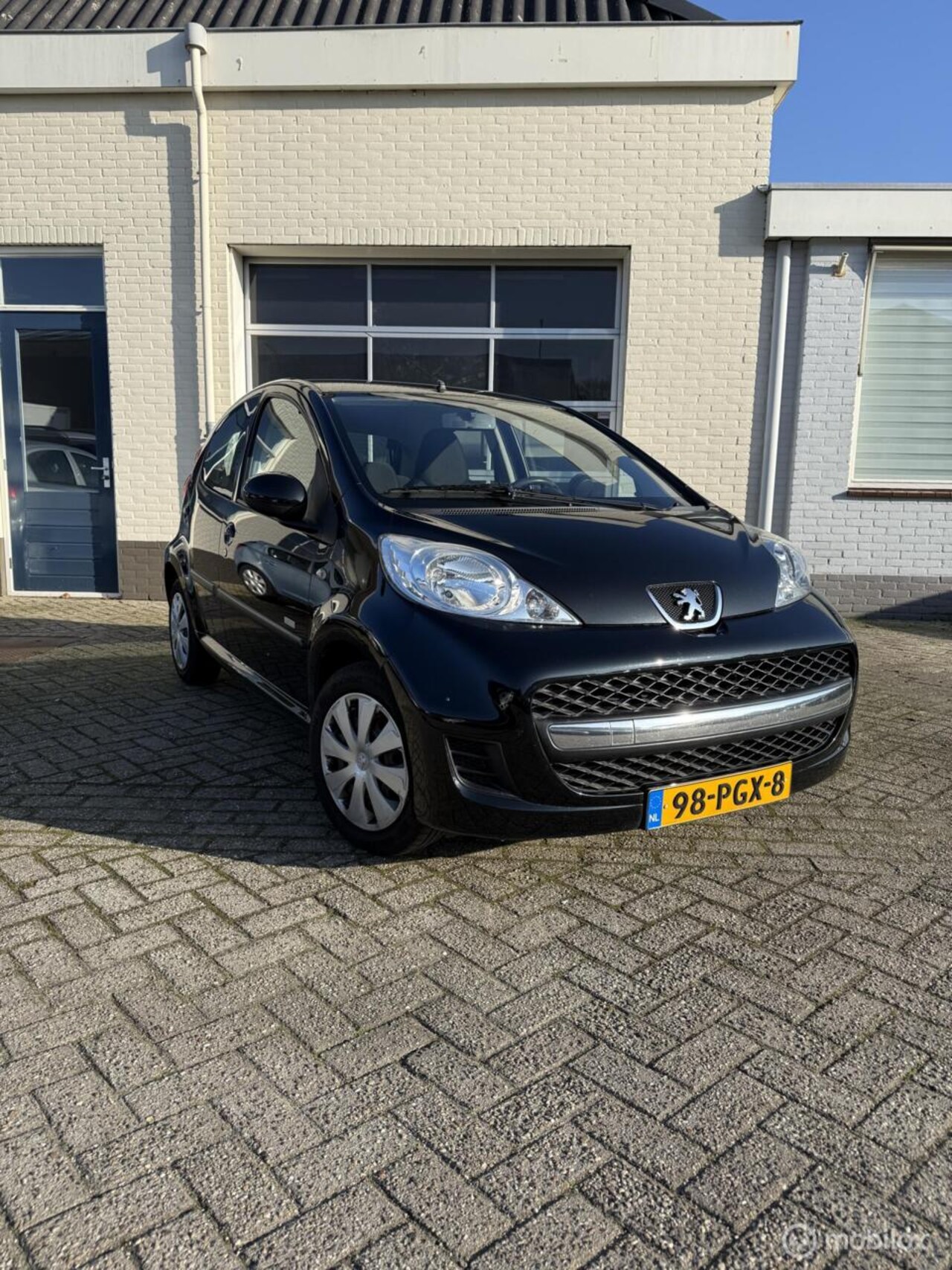 Peugeot 107 - 1.0-12V XS 1.0-12V XS - AutoWereld.nl