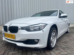 BMW 3-serie - 328i Executive - Motor Defect - Schade