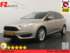 Ford Focus Wagon - 1.0 Trend Edition - Nieuwe distributieriem - Navigatie - Trekhaak - Lichtmetalen velgen