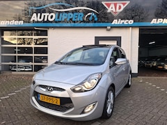 Hyundai ix20 - 1.4i i-Catcher /Nieuwe apk bij aflevering/Leder/Camera/CC/Navi/Panoramaraam/All season ban