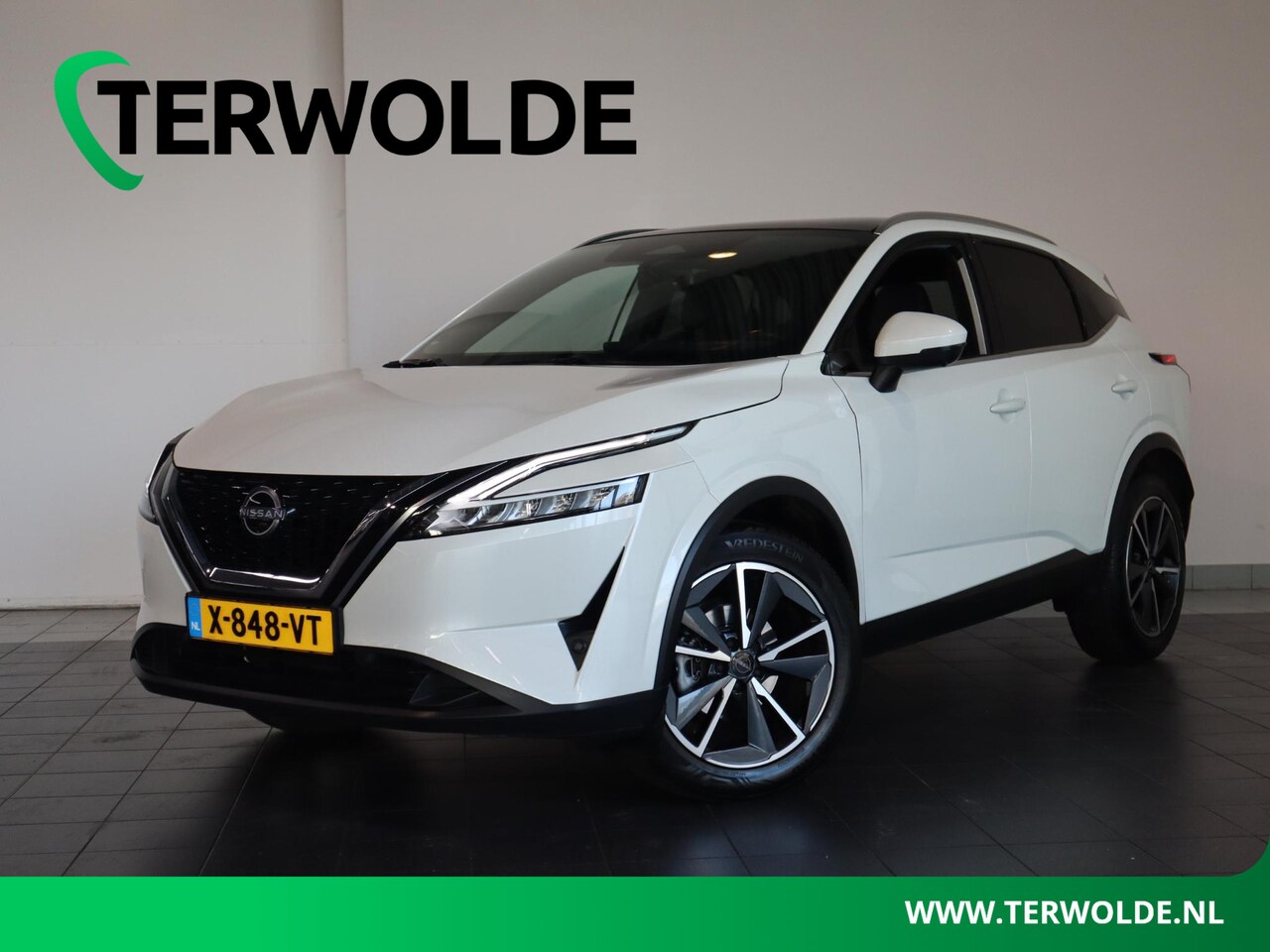Nissan Qashqai - 1.3 MHEV Xtronic Tekna | AUTOMAAT | Panoramadak | Stoel-, Stuur- & Voorruitverw. | Trekhaa - AutoWereld.nl