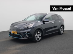 Kia e-Niro - DynamicPlusLine 64 kWh | Panoramadak | Camera | Stoel + Stuurverwarming | Navigatie |