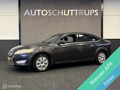 Ford Mondeo - 2.0-16V Titanium NIEUWE APK / RIJKLAAR / LMV / CRUISE / CLIMA / TR.HAAK