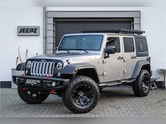 Jeep Wrangler Unlimited - 3.6 Sahara / Rugged Ridge velgen / Roof rack / Lift Kit