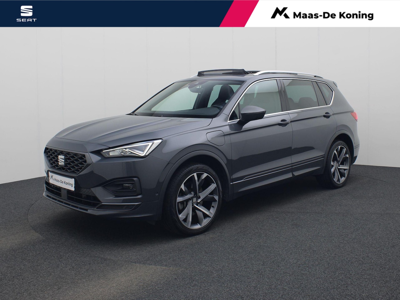 SEAT Tarraco - 1.4TSIe-Hybrid 180kW/245PK PHEV FR DSG · Panoramadak · Trekhaak · Camera · Apple/Android - AutoWereld.nl