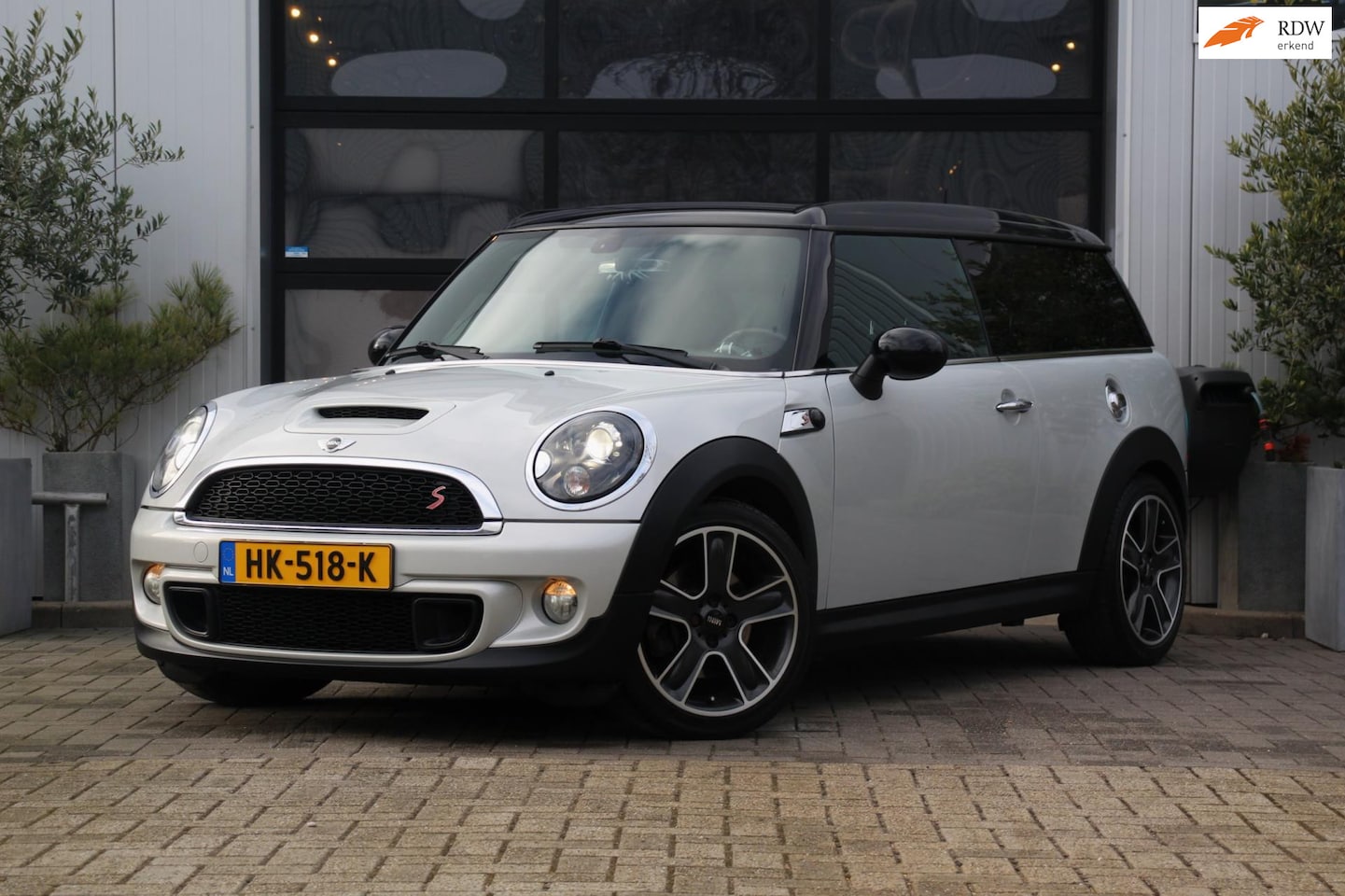 MINI Clubman - Mini 1.6 Cooper S Pepper - CRUISE CONTROL - 184 PK - LED - LICHTMETAAL - HALF LEER - PANOR - AutoWereld.nl