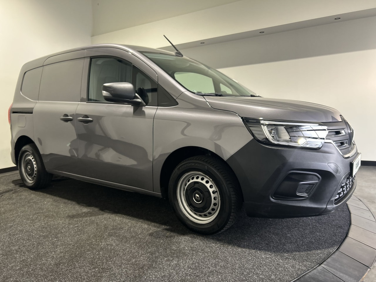 Renault Kangoo E-Tech - Advance 22 kW 44 kWh Nette bus | Perfect voor bezorgen in de stad - AutoWereld.nl