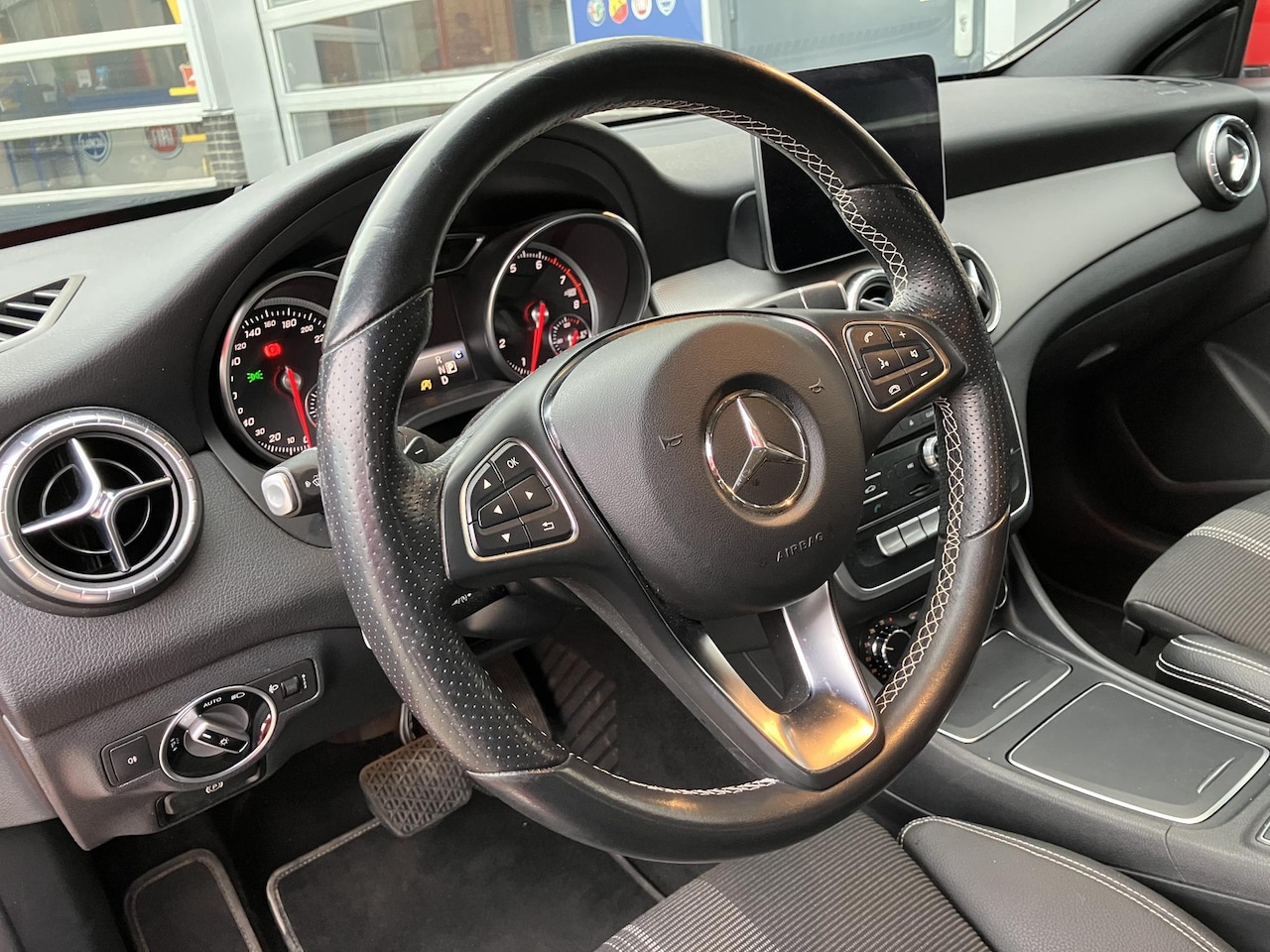 Mercedes-Benz CLA-klasse Shooting Brake - 180 Business Solution 180 Business Solution