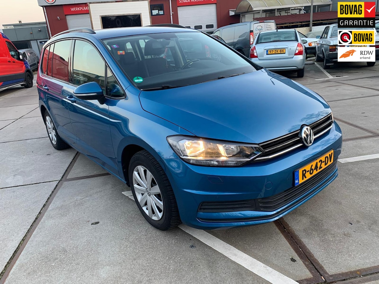 Volkswagen Touran - 1.2 TSI Trendline 7p 1.2 TSI Trendline 7p - AutoWereld.nl