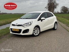 Kia Rio - 1.2 CVVT Super Pack Schade Damage See pictures look photos
