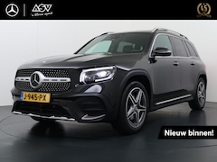 Mercedes-Benz GLB - 200 AMG Business Solution | Panorama - Schuifdak | Trekhaak Wegklapbaar | Distronic Cruise