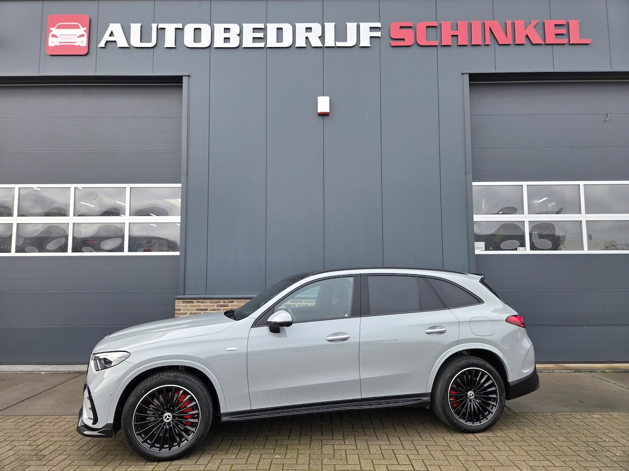 Mercedes-Benz GLC-klasse - 300e 4MATIC Sport Edition AMG,360 Camera,Pano,volgsysteem,20 Inch Velgen,enz Garantie tot - AutoWereld.nl