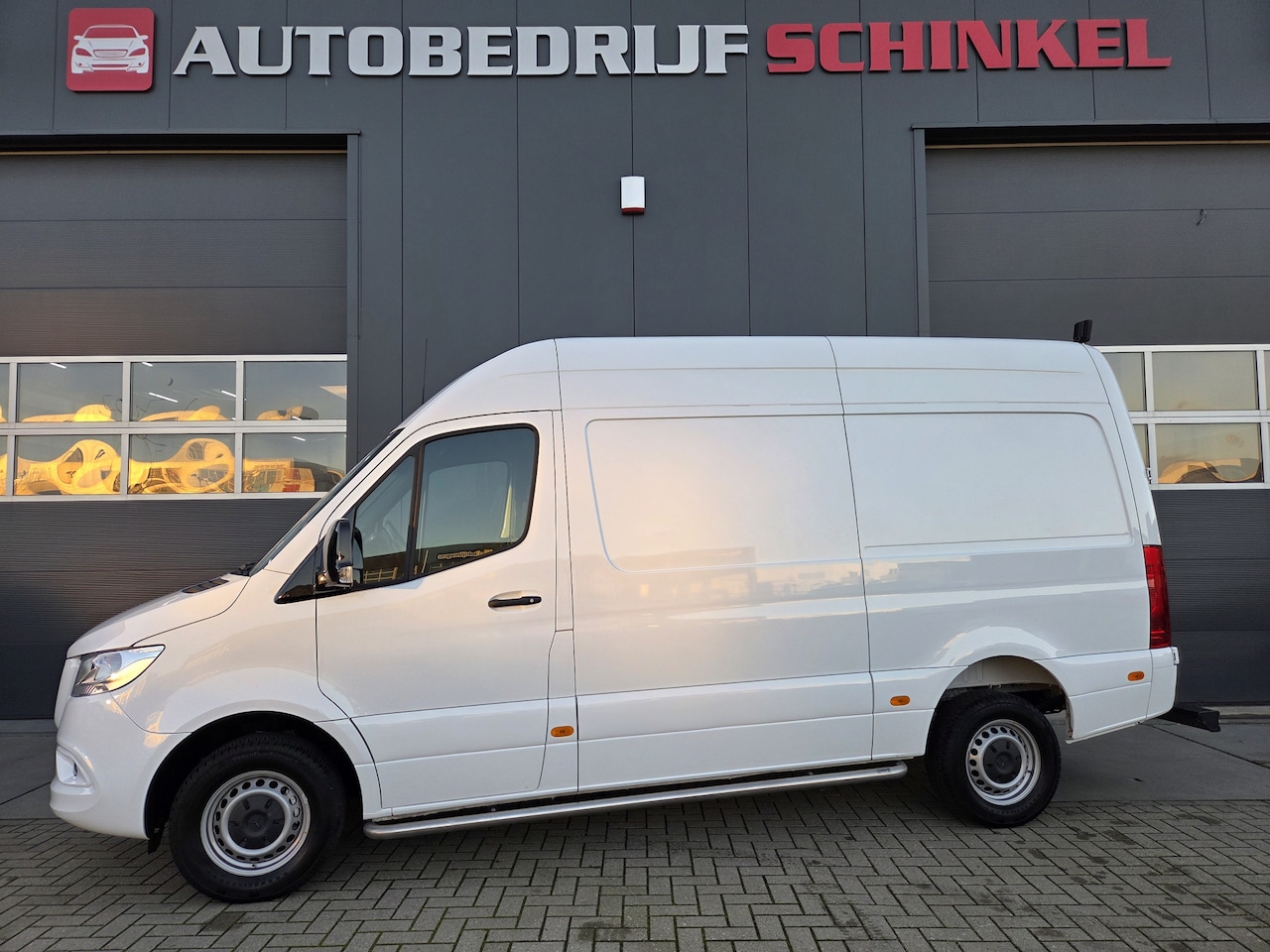 Mercedes-Benz Sprinter - 317 1.9 CDI L2H2 RWD 317 1.9 CDI L2H2 RWD - AutoWereld.nl