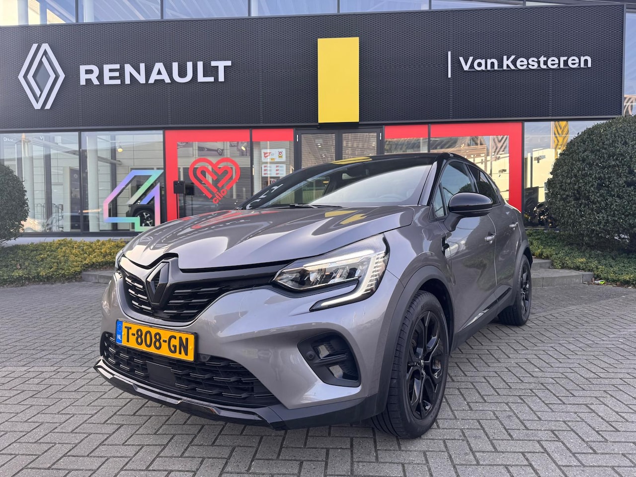 Renault Captur - E-Tech Hybrid 145 RIVE GAUCHE Trekhaak / 18"/ Camera - AutoWereld.nl