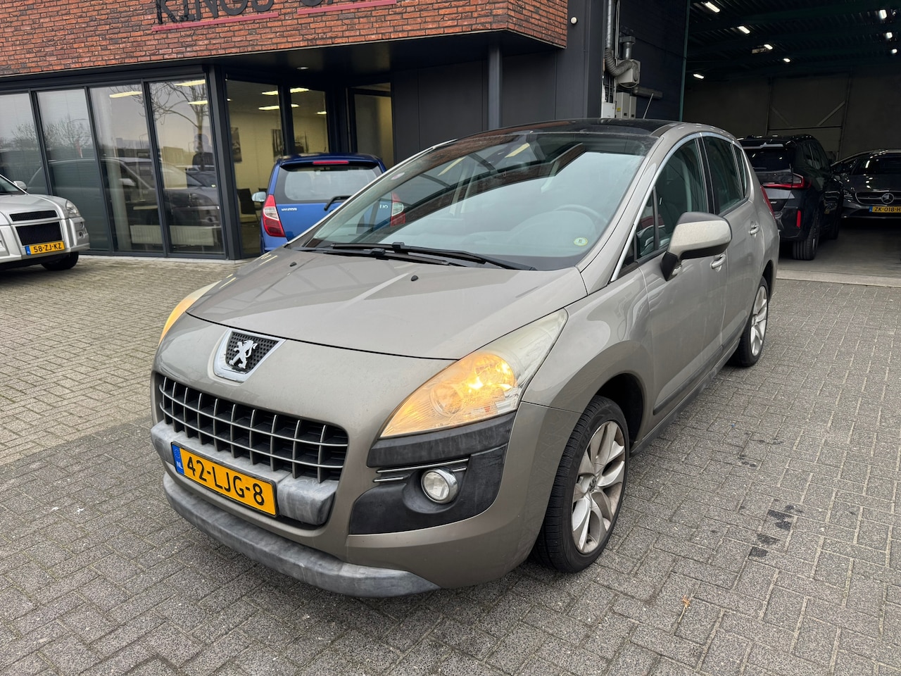 Peugeot 3008 - 1.6 VTi ST PANO CLIMA NAVI TREKHAAK ORIG NL NAP - AutoWereld.nl