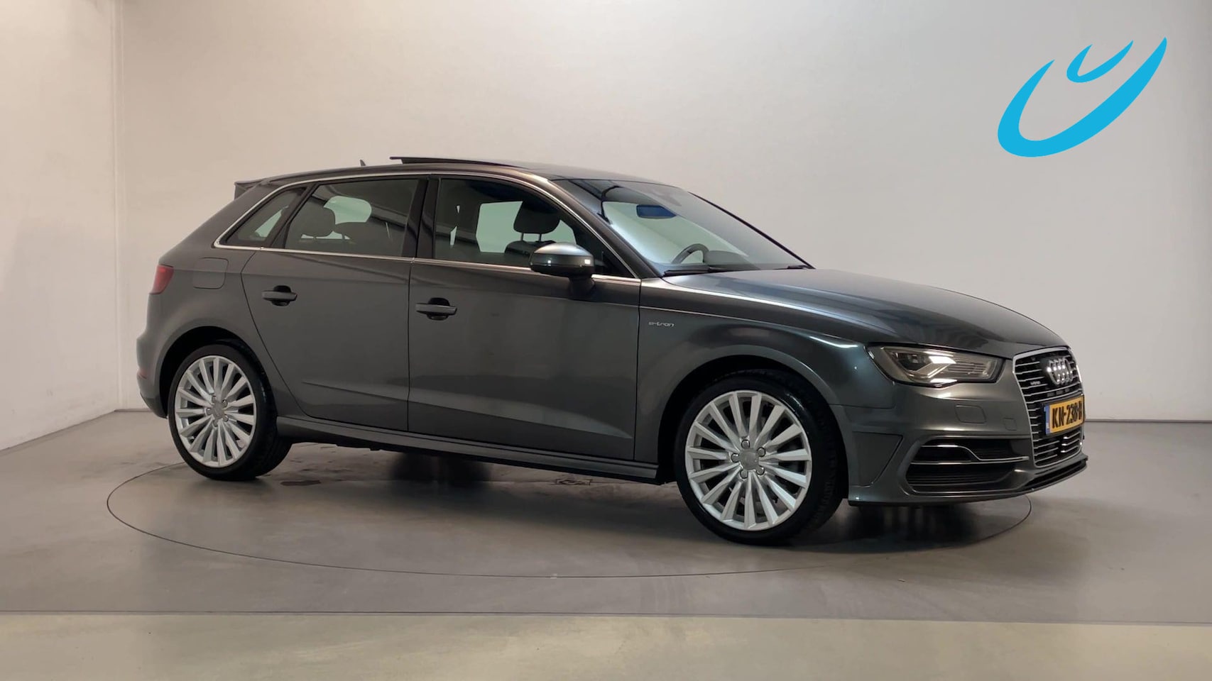 Audi A3 Sportback - 1.4 E-tron PHEV Ambition Pro Line S-Line plus Panoramadak Leder-Stof Navigatie Parkeersens - AutoWereld.nl