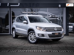 Volkswagen Tiguan - 1.4 TSI Sport&Style|Trekh|Navi|Clima|Cruise|Alcantara|17"LMV|