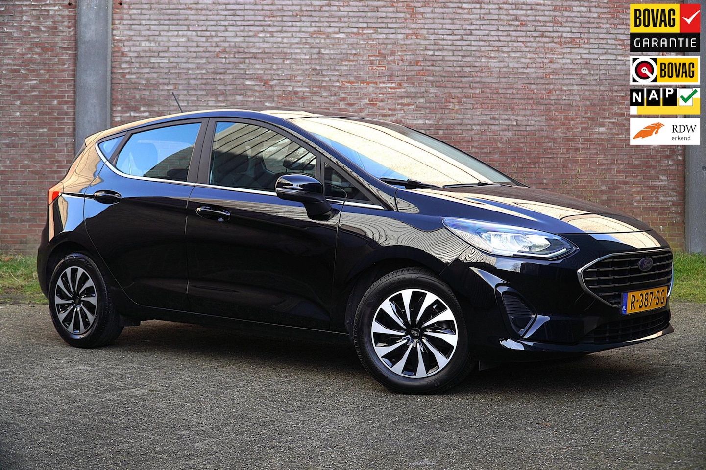 Ford Fiesta - 1.0 EcoBoost Hybrid ST-Line 1.0 EcoBoost Hybrid ST-Line, Airco, Nav, Cruise, 6 versn., Ned. Auto. - AutoWereld.nl