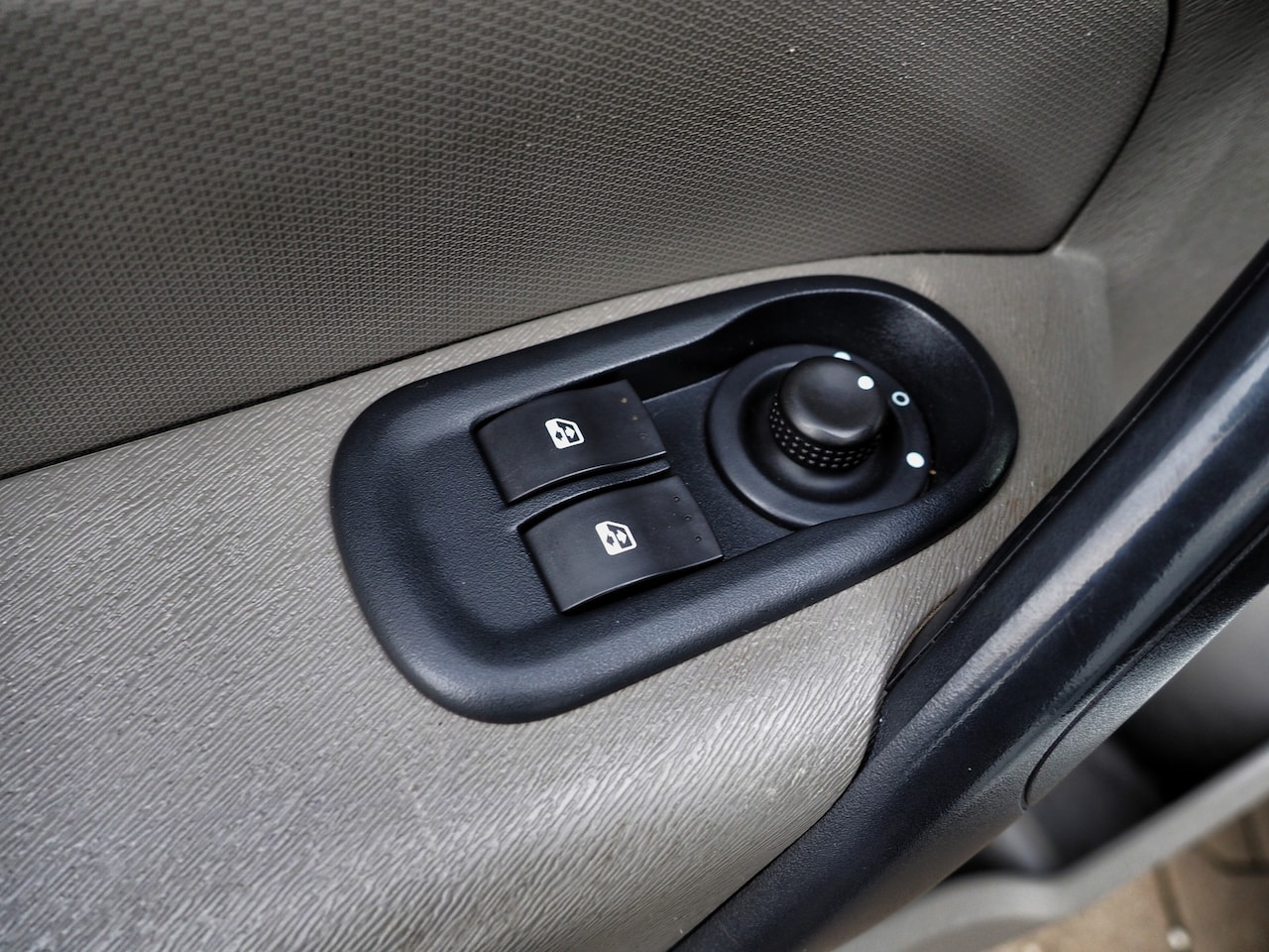 Renault Kangoo Express - 1.6 16V AIRCO CRUISE TREKH. ELEK. PAKKET