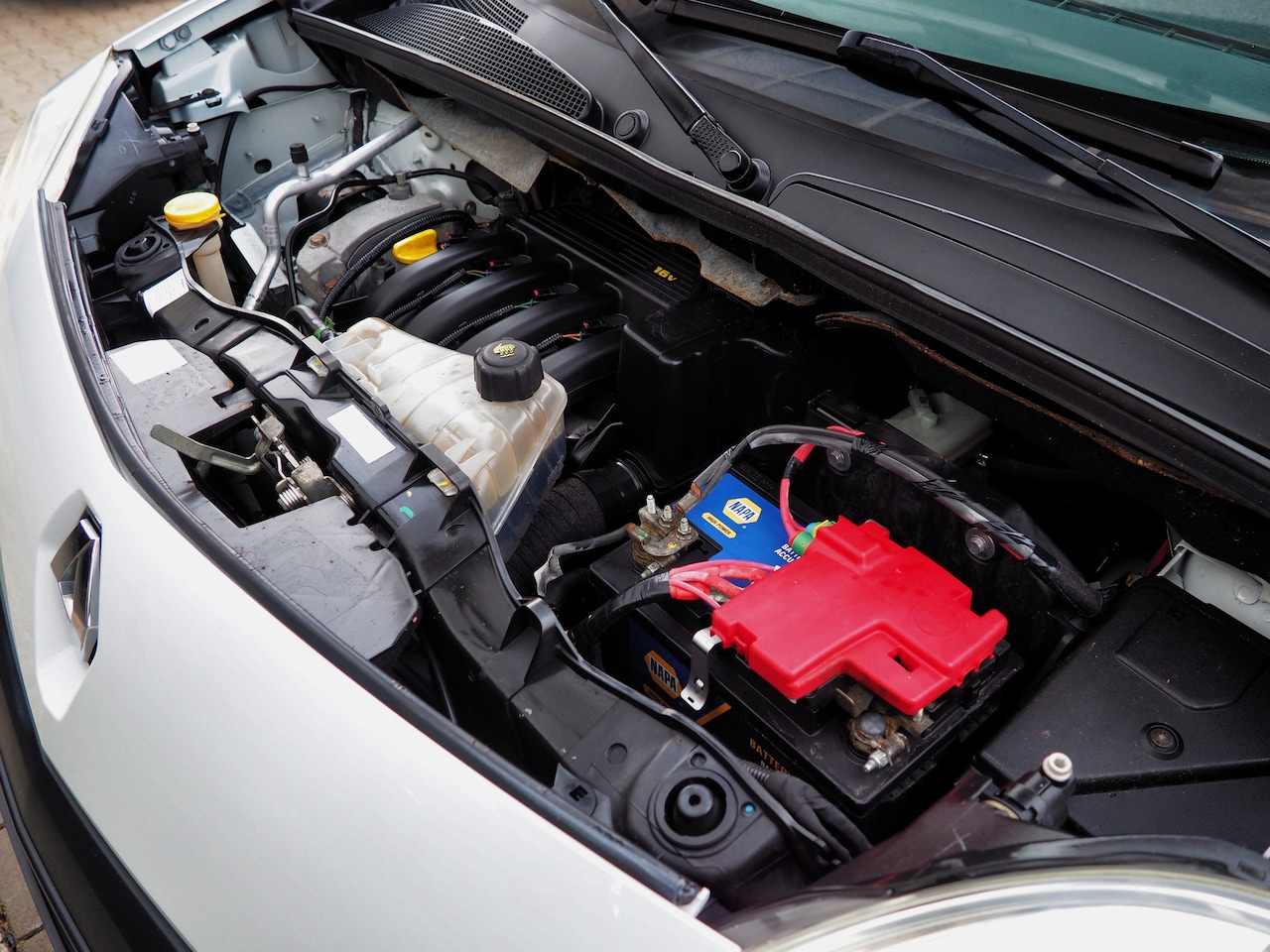 Renault Kangoo Express - 1.6 16V AIRCO CRUISE TREKH. ELEK. PAKKET