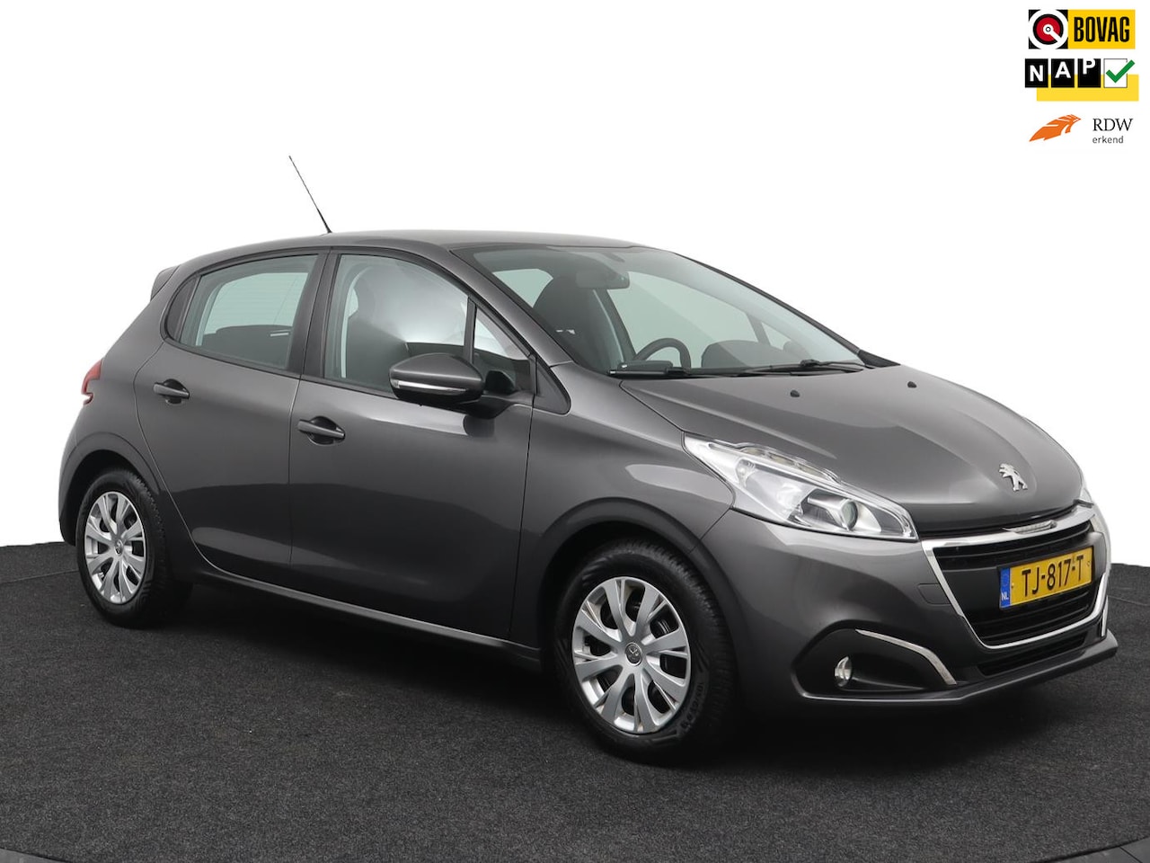 Peugeot 208 - 1.2 PureTech Blue Lion I APPLE CARPLAY I CRUISE CONTROL - AutoWereld.nl