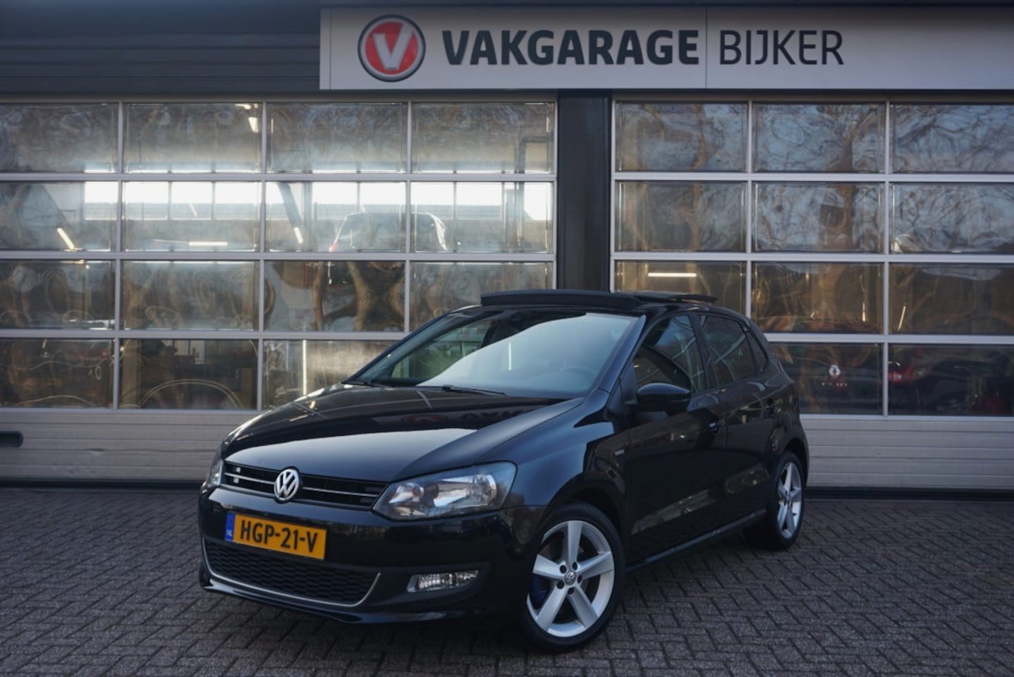 Volkswagen Polo - 1.2 TSI R-Line Edition - AutoWereld.nl
