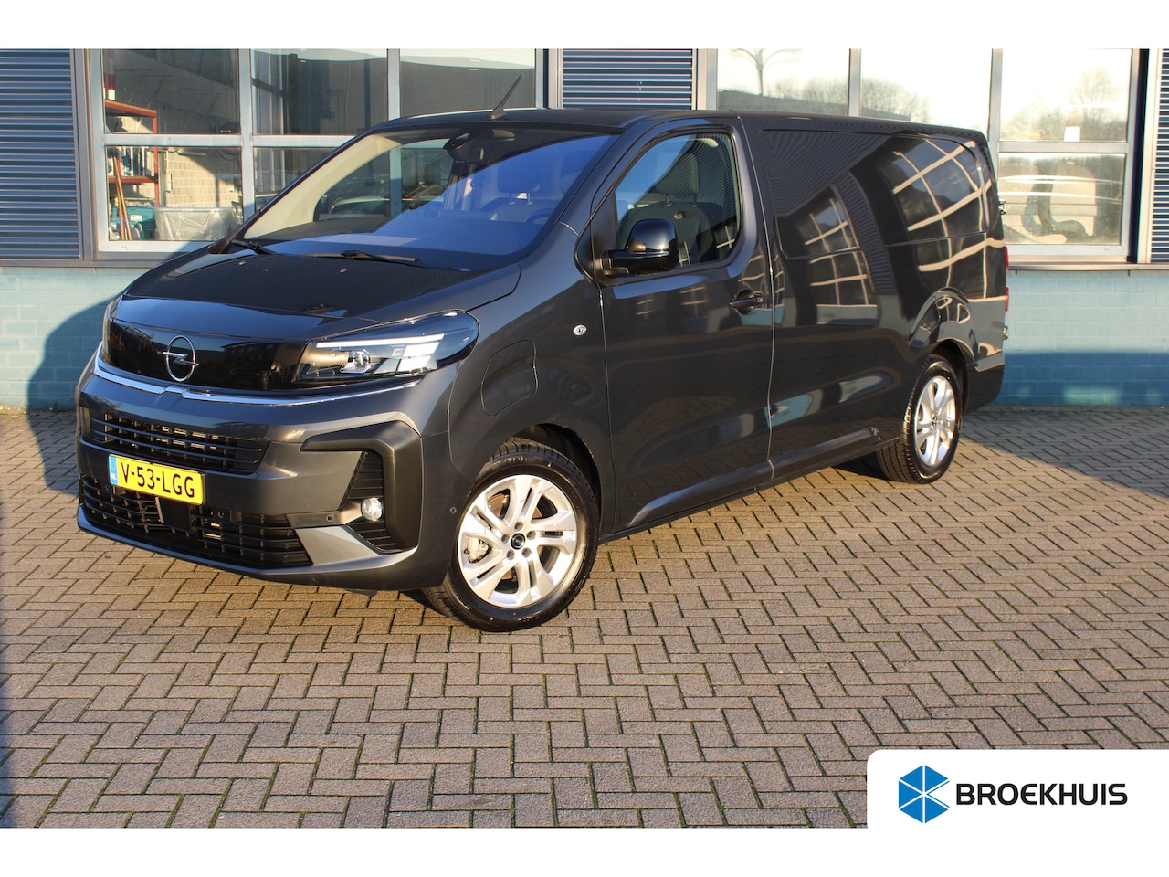 Opel Vivaro-e - L3 75 kWh NIEUW MODEL! | BIJNA ALLE OPTIES! | 6,9% RENTE FINANCIAL LEASE - AutoWereld.nl