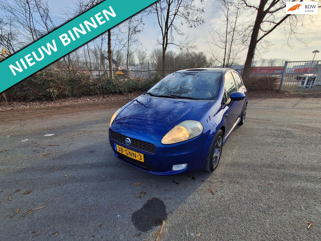 Fiat Grande Punto - 1.4 Dynamic LEUKE AUTO RIJDT EN SCHAKELT GOED - AutoWereld.nl