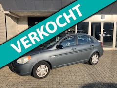Hyundai Accent - 1.4i Dynamic / SEDAN / APK JULI 2026 / NWE MODEL / AIRCO /