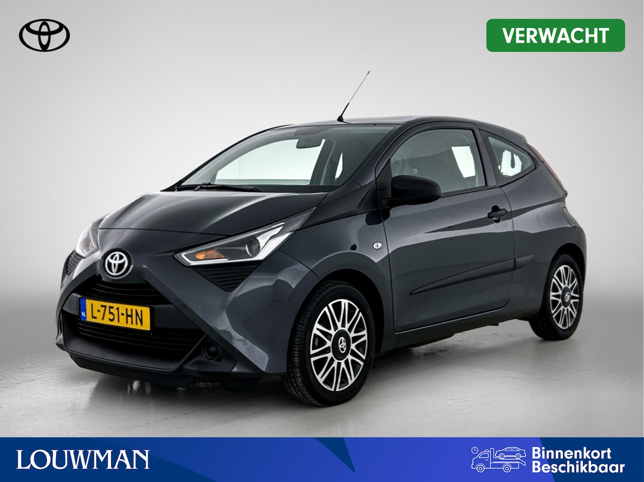 Toyota Aygo - 1.0 VVT-i x-fun | 1e Eigenaar | NIEUW GELEVERD & ONDERHOUDEN | - AutoWereld.nl