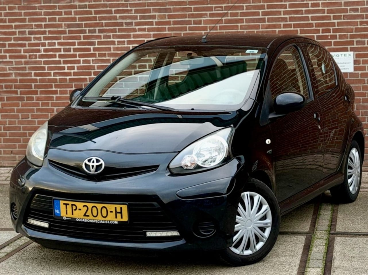 Toyota Aygo - 1.0 VVT-i Aspiration 1.0 VVT-i Aspiration - AutoWereld.nl