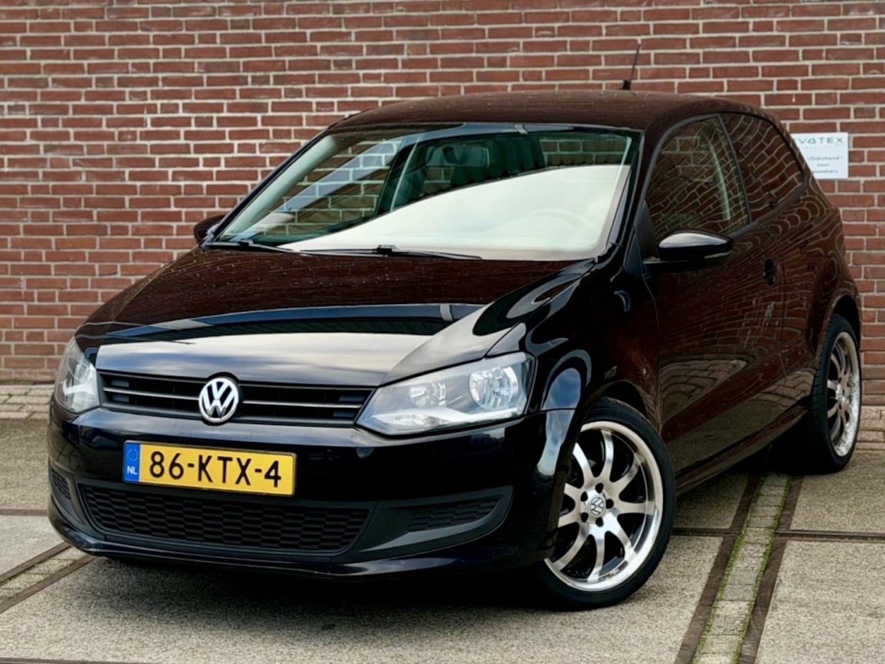 Volkswagen Polo - 1.4-16V Comfortline 1.4-16V Comfortline - AutoWereld.nl