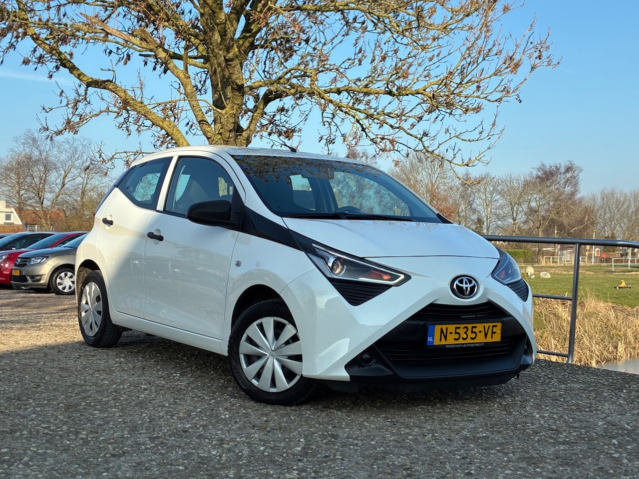 Toyota Aygo - 1.0 VVT-i x-fun | 5 deurs + Airco nu €8.975,-!! - AutoWereld.nl