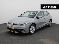 Volkswagen Golf - 1.0 TSI Life ADAPTIEVE CRUISE | NAVIGATIE | APPLE CARPLAY | CAMERA | LED | STOEL & STUURVE