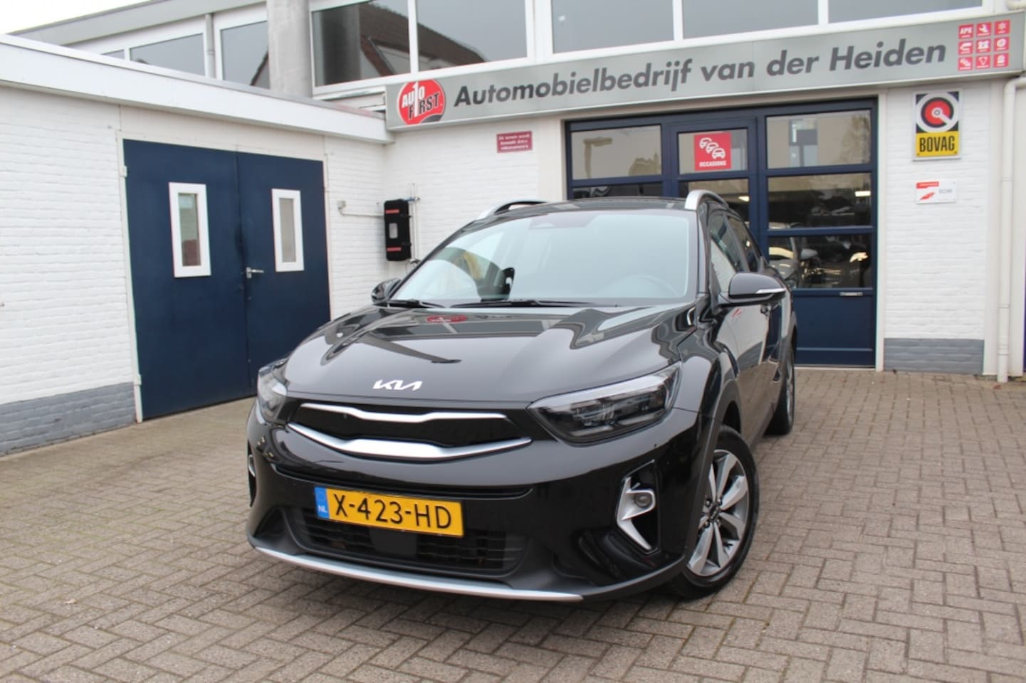 Kia Stonic - 1.0 T-GDi MHEV DynamicLine 1.0 T-GDi MHEV Dynamic+Line - AutoWereld.nl