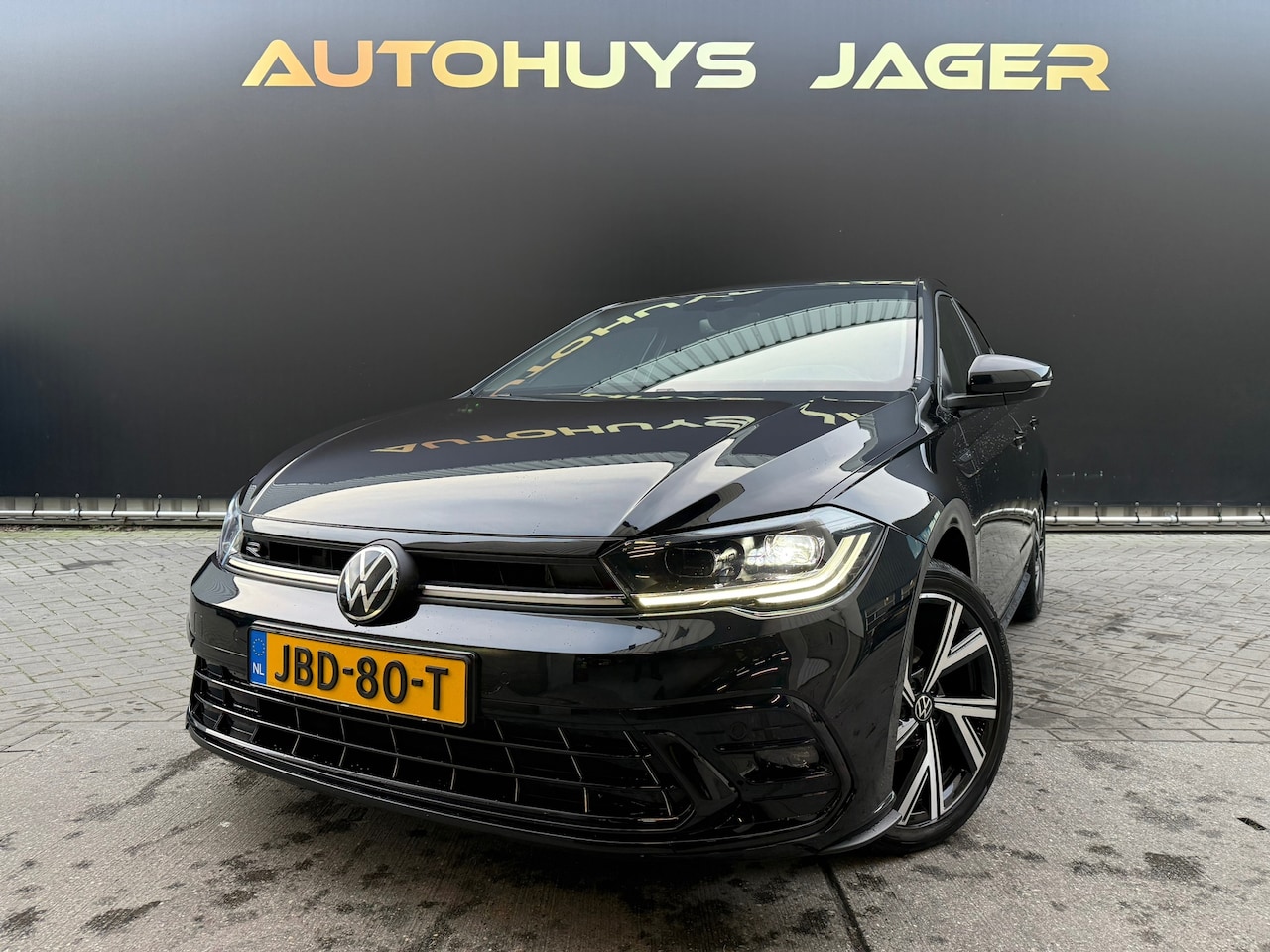 Volkswagen Polo - 1.0 TSI R-Line Pano Keyless IQ Lights Camera Carplay - AutoWereld.nl