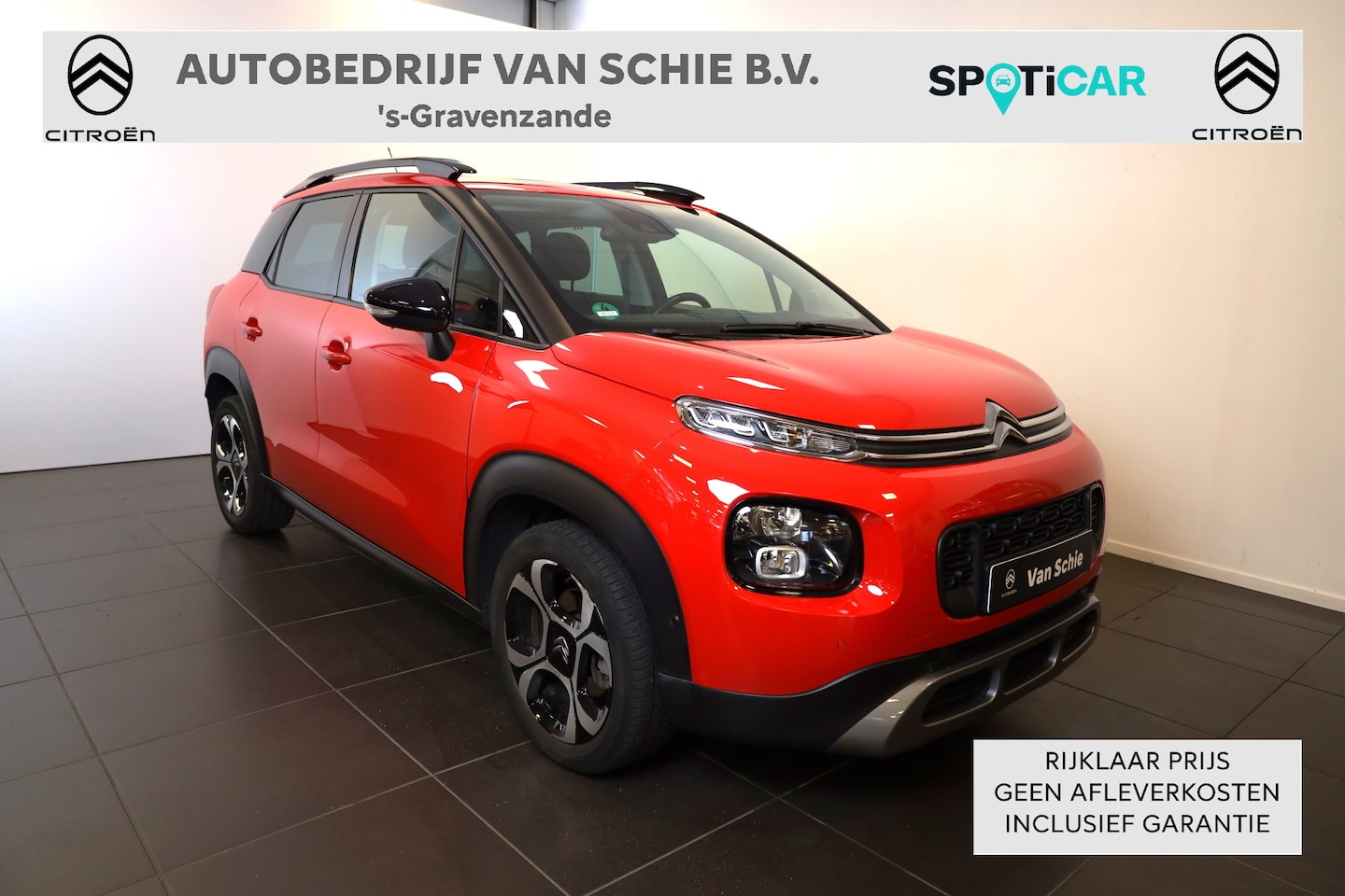 Citroën C3 Aircross - PT 130 Shine Panoramadak | Trekhaak | 17" | Sensoren v+a etc - AutoWereld.nl